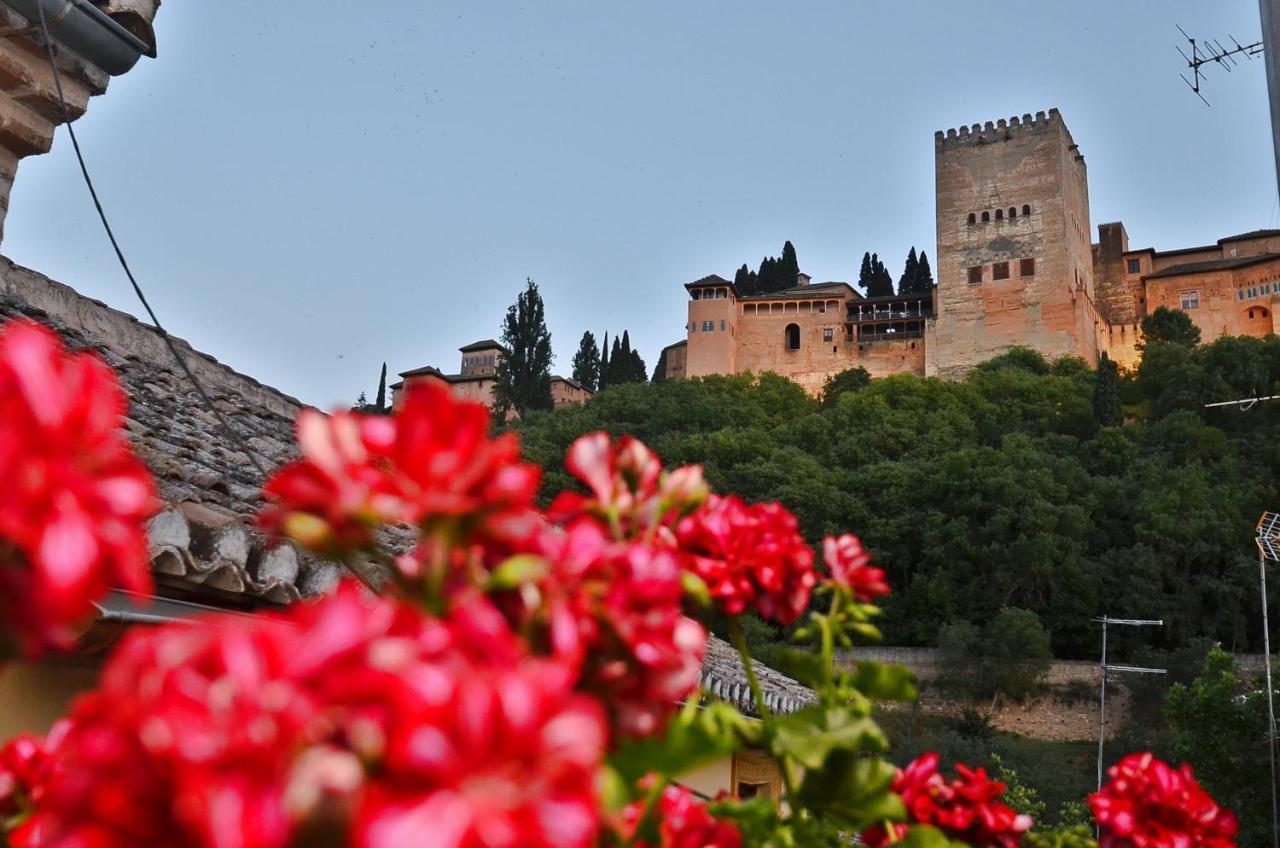 Paseo De Los Tristes Granada Eksteriør billede